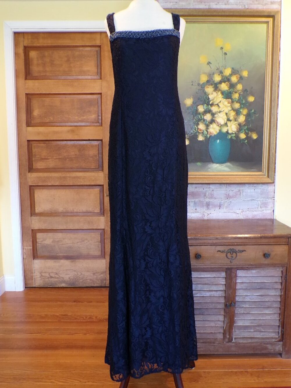 Le Bos Formal / Special Occasion Dress Beaded Neckline Navy Blue Size 16